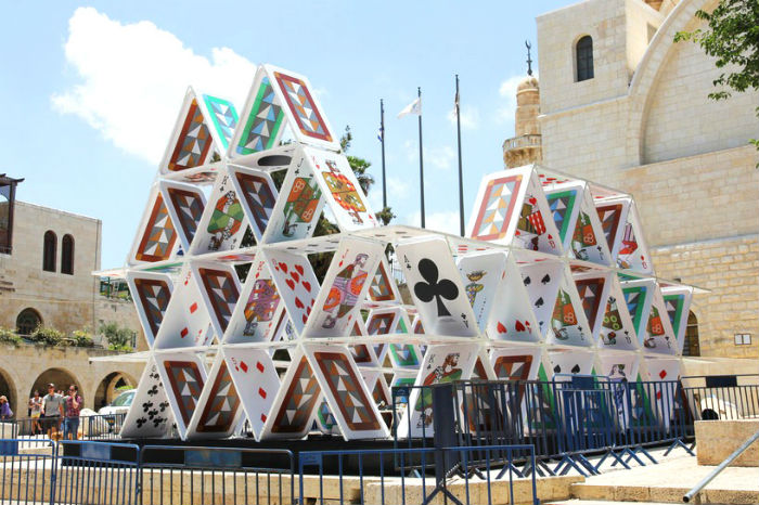 House of cards («Карточный домик») - новое творение креативной группы архитекторов из Израиля  