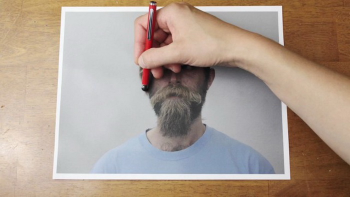 Живые фотографии: парикмахер с карандашом в руках