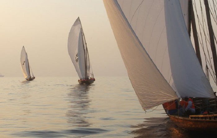 Традиционные гонки арабских лодок доу Al Gaffal.