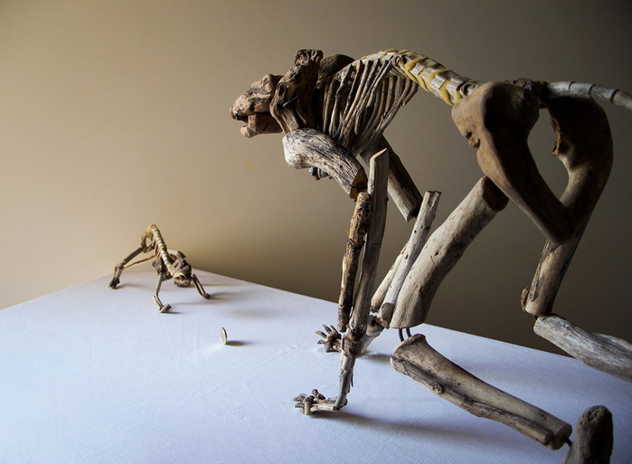 Деревянные скелеты Fragile Skeletons