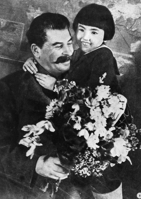 Спасибо товарищу Сталину за наше счастливое детство!