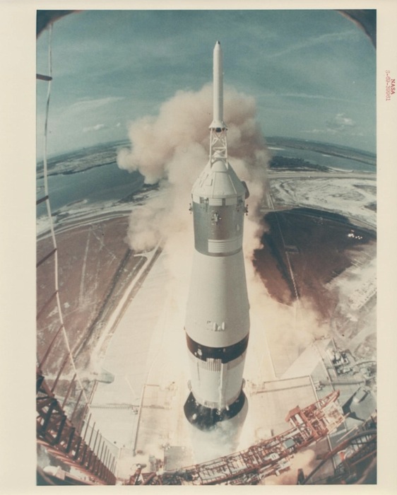 Взлет Apollo 11, вид с пусковой башни, июль 1969