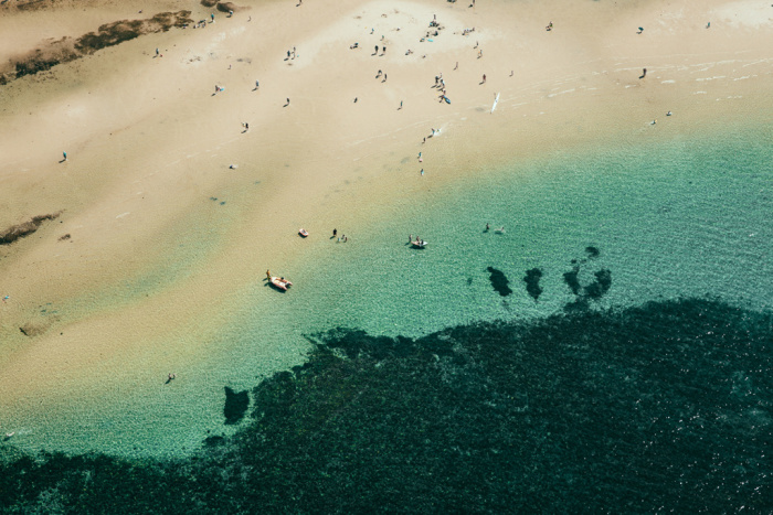 Солнечные пляжи от Кейт Белиз (Kate Ballis). 