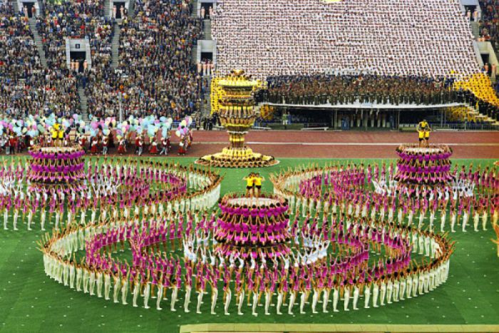 В церемонии открытия Московской олимпиады'80 было задействовано 16 тысяч выступающих. | Фото: mtdata.ru.