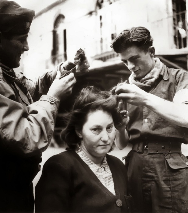 Сбриванием волос на голове клеймили француженок - пособниц нацистов.