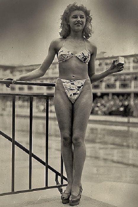 Мишелин Бернардини - первая, кто осмелился надеть на себя бикини. | Фото: thebester.ru.