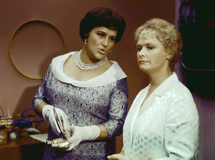 Кадр из к/ф «Бриллиантовая рука» (1968). | Фото: cdn.tvc.ru.