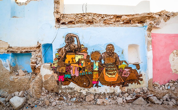 Стрит-арт в одной из деревень Туниса.