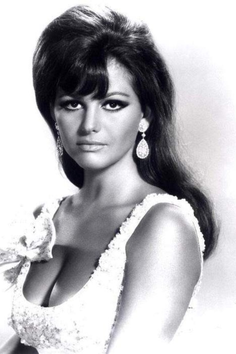 Одна из самых красивых актрис итальянского кино 1960-х годов. | Фото: liveinternet.ru.