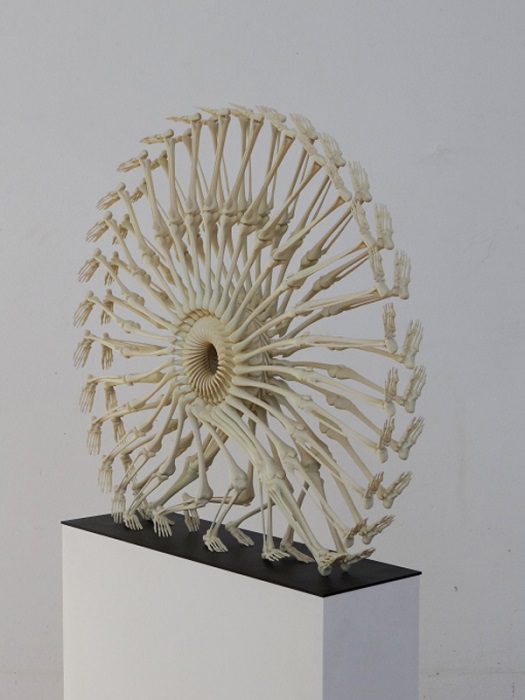 Скульптура «Колесо жизни» от Моники Хорчиковой.