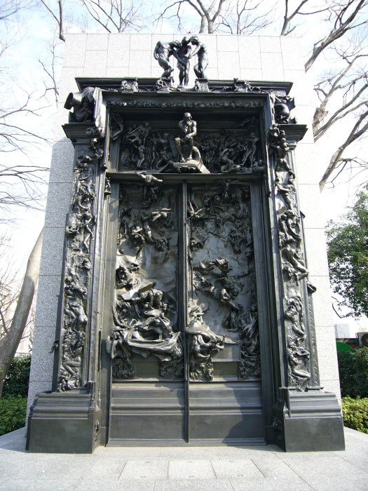 «Врата Ада», отлитые уже после смерти скульптора.