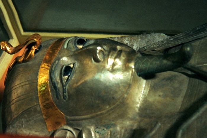 Серебряный фараон Псусеннес I. | Фото: drevniy-egipet.ru.