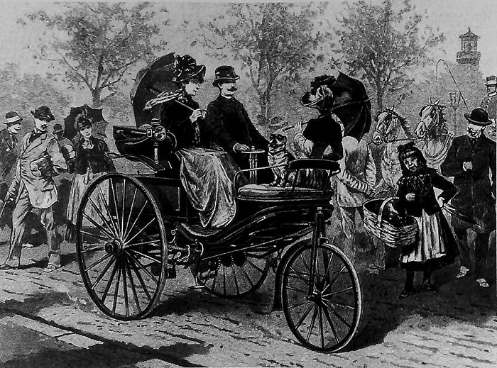 Первая фотография патентованного автомобиля Бенца, 1888 год. | Фото: fiveminutehistory.com.