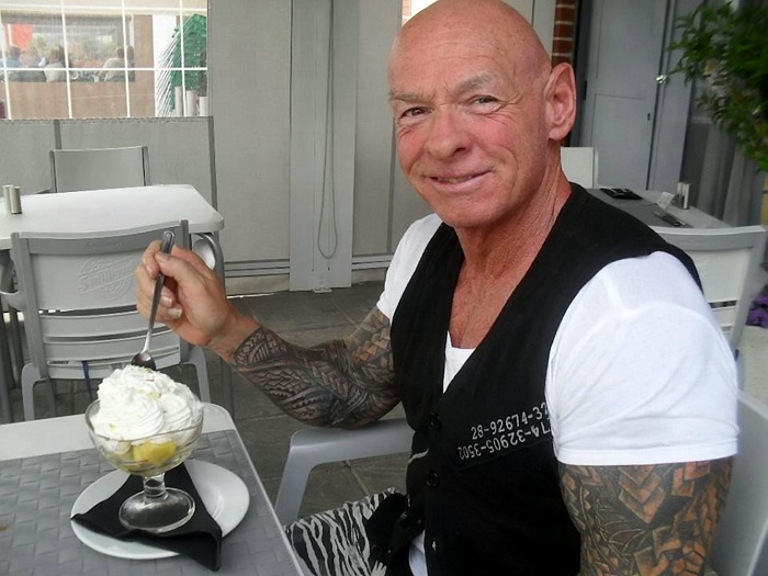 Рэй Хоутон - 59-летний бодибилдер, покрывший свое тело татуировками. | Фото: swns.com.