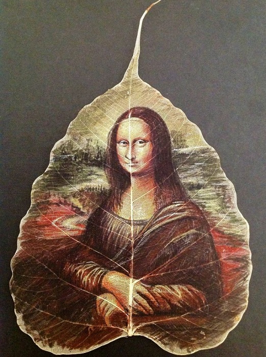 Изображение Мона Лизы на листке. | Фото: odditycentral.com.