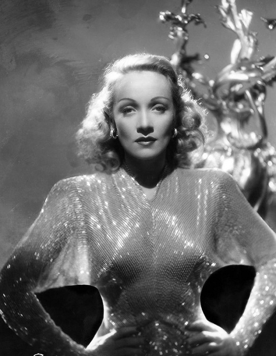 Актриса Marlene Dietrich.