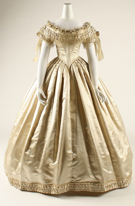 Шелковое платье. США, 1859 год. | Фото: fiveminutehistory.com.