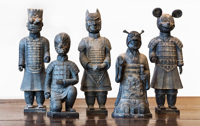 «Xi’an-american warriors» - герои мультфильмов в образе солдатов.
