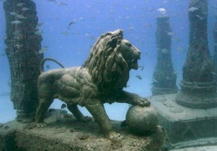 Статуя льва из Дворца Клеопатры. | Фото: allpravda.info.