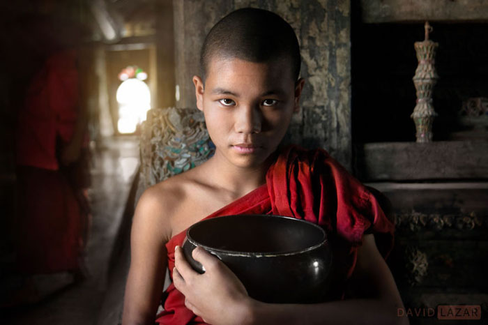 Монах в монастыре Шве Йан Пьяу.