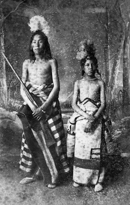 Мальчики племени Блэкфут. Около 1886-94. Автор фото: Alex Ross.