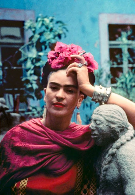 Яркие образы Фриды Кало.