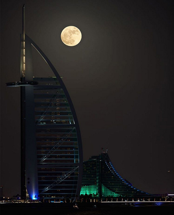 Спокойной ночи, Дубай. Из инстаграма Хамдана.