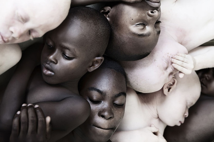 Дети из Танзании. Фото: Marinka Masseus.