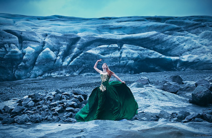 На плато: модель Грейс Грей, фотограф  Miss Aniela.