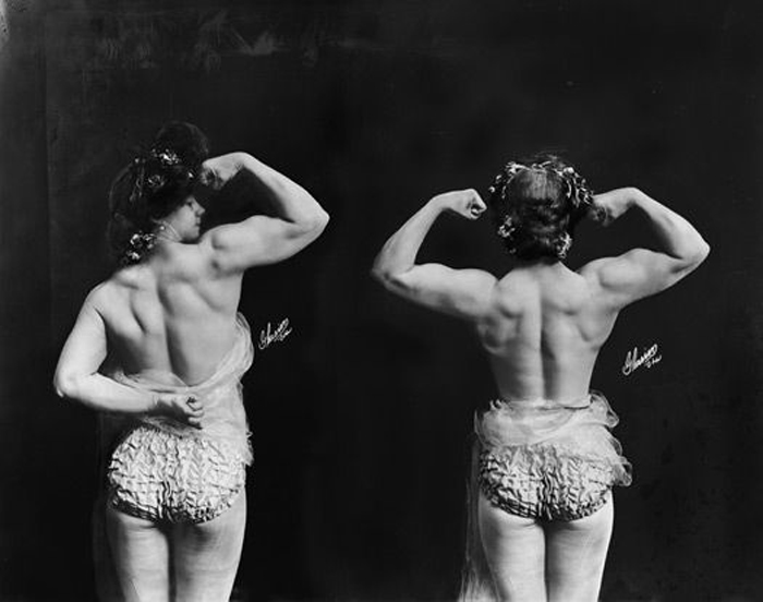 Женщина с мускулами. 1905г.