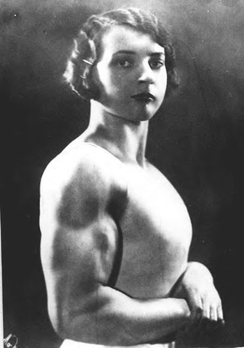 Луизита Леерс, 1930-е.