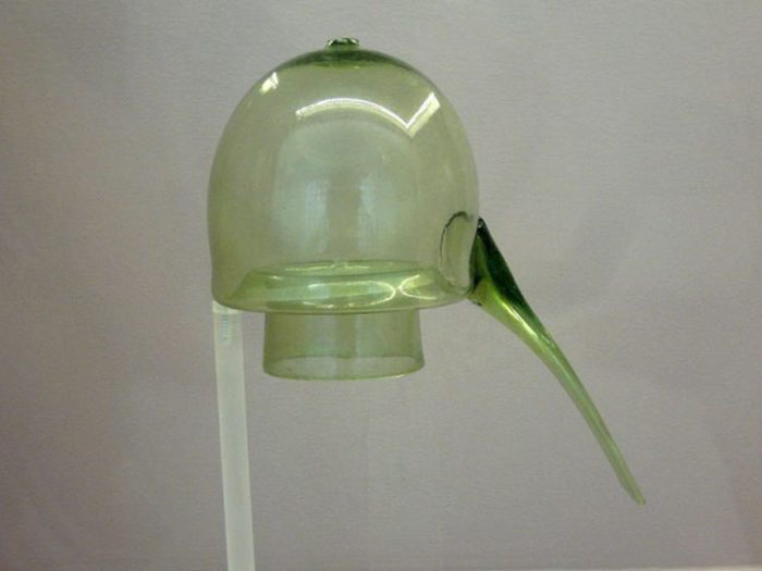 Византийский алембик, используемый для дистилляции парфюмерии.