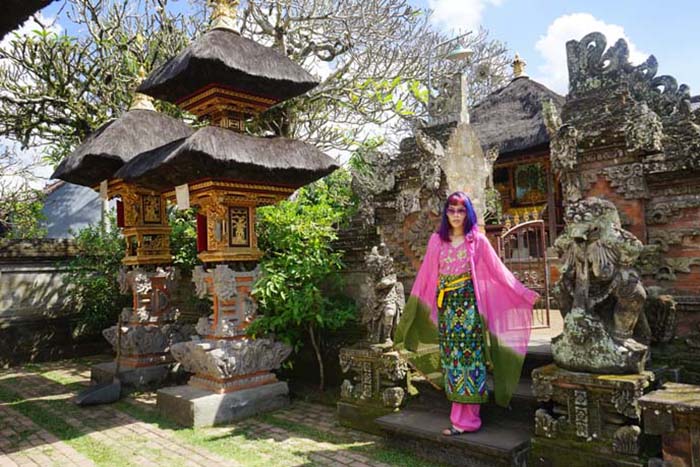 Власти на Бали собираются сильно ограничить вход на территорию храмов.