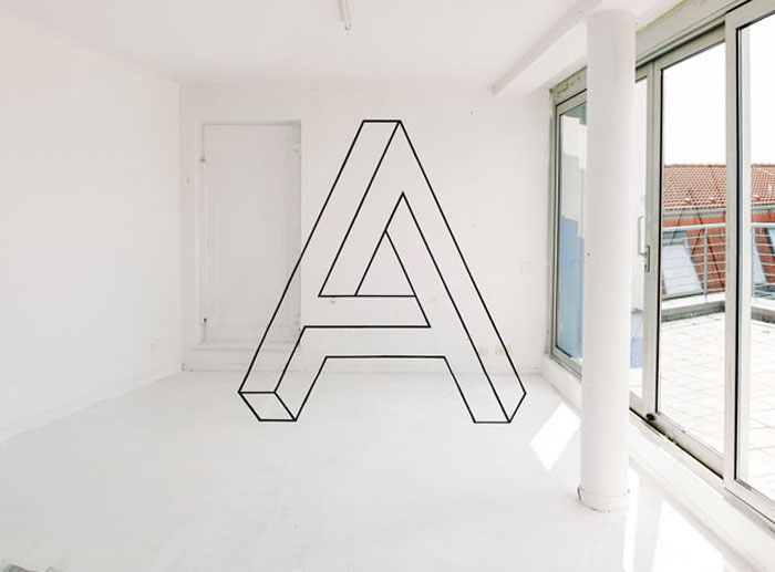 Невозможная фигура в форме буквы А, созданная Фанет-Джи.