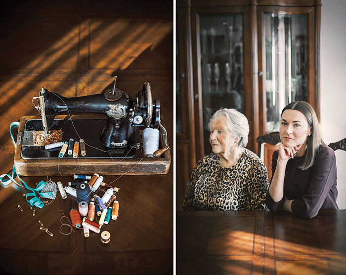 Ювелир Дидре Диобле со своей бабушкой Региной и ее подарком - швейной машинкой Singer.