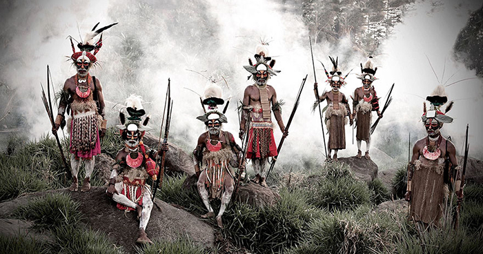 Деревня Понови племени Ликекайапиа, Папуа Новая Гвинея.