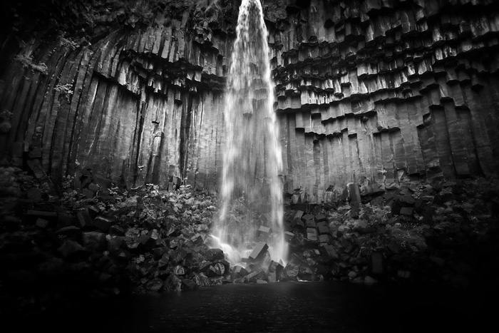 Один из водопадов в национальном парке Скафтафетль