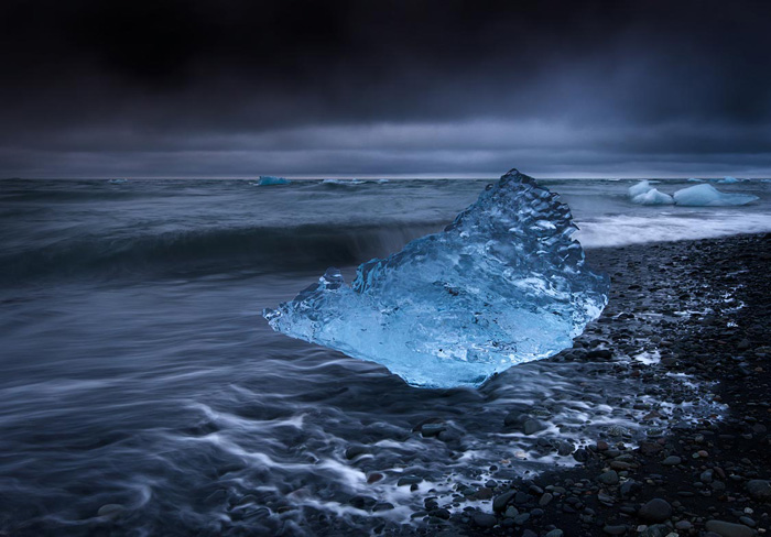 Лёд лазурного цвета в объективе Жерома Бербижье