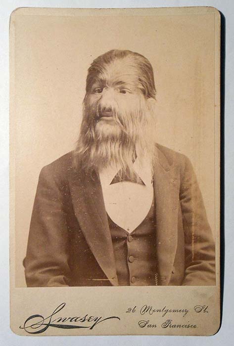 Фотография ок. 1888-1896 годов.