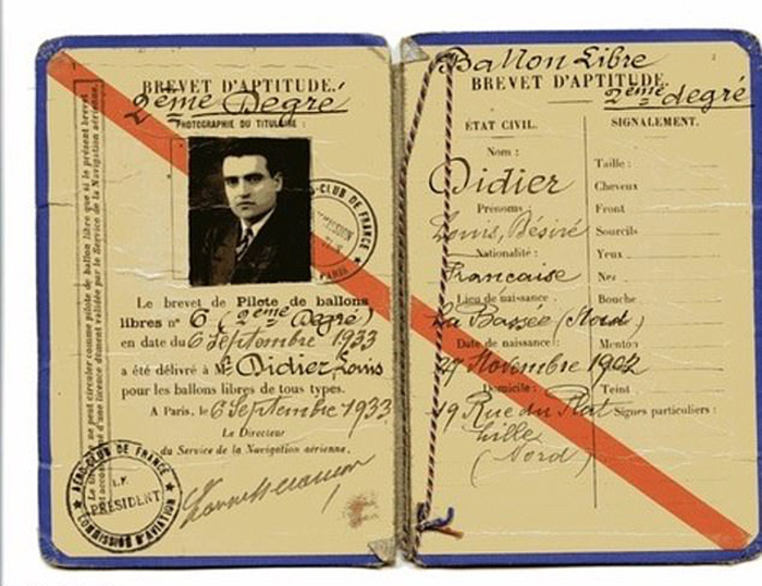 Паспорт отца Мод. Во время Второй мировой войны он присоединился к Сопротивлению и помогал копать тоннель, чтобы помочь евреям бежать в Бельгию.