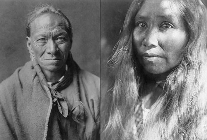 Слева: Па Той (Белая Глина) из племени Таос, 1905. Справа: женщина из племени Като, Калифорния, 1924.