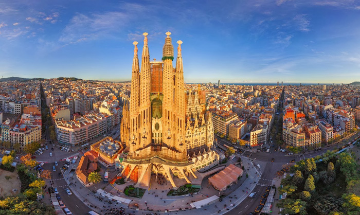 Барселона - одно из самых популярных мест в Европе.