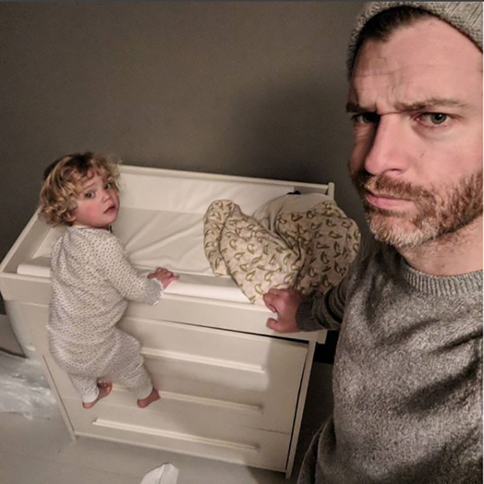 Неуютное чувство. Instagram father_of_daughters.