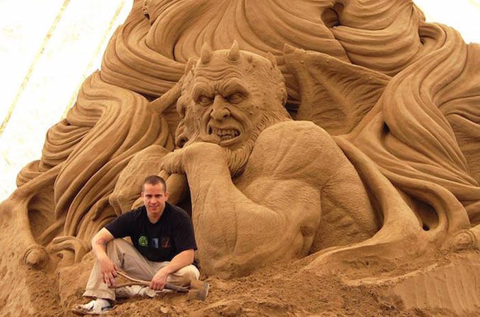 Ray Villafane и его скульптуры из песка.