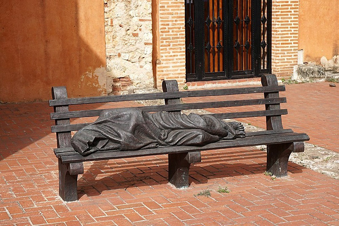 *Бездомный Иисус* в Санто-Доминго.