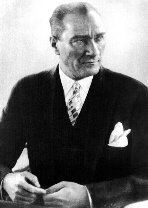 Мустафа Кемаль Ататюрк.