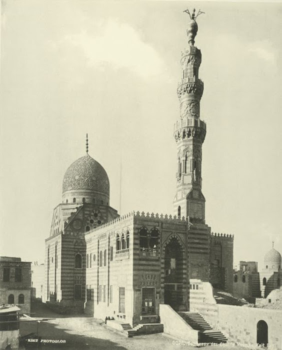 Место захоронения халифов, мечеть Каит Бэй.