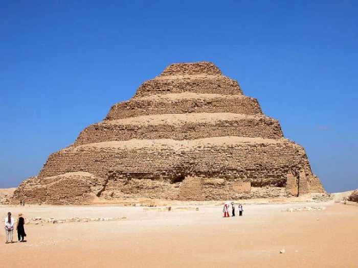 Самая древняя пирамида Египта.