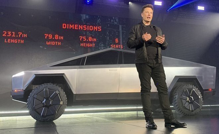 Маск считает, что за электромобилями будущее.