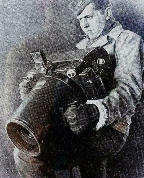 Камера Kodak K-24, использовавшаяся американцами для аэрофотосъемки во время Второй мировой войны.